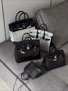 elegant handbag for women