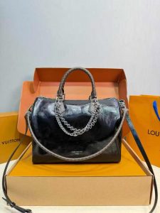 quiet luxury bags on a budget minimalist style