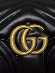 replica bag hardware quality comparison