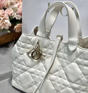 high quality leather texture comparison