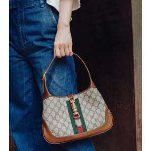gucci jackie shoulder bag outfit