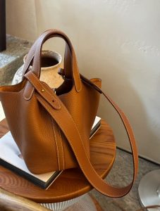 bucket bag crossbody bag alternative